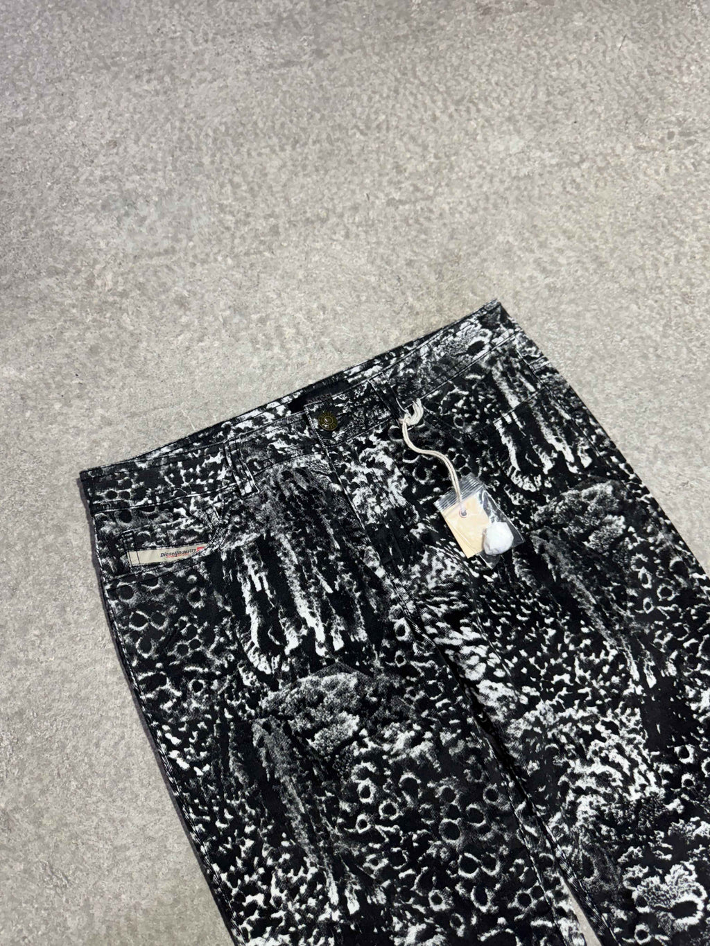 2000S DIESEL BLACK CAMOUFLAGE SKINNY JEANS