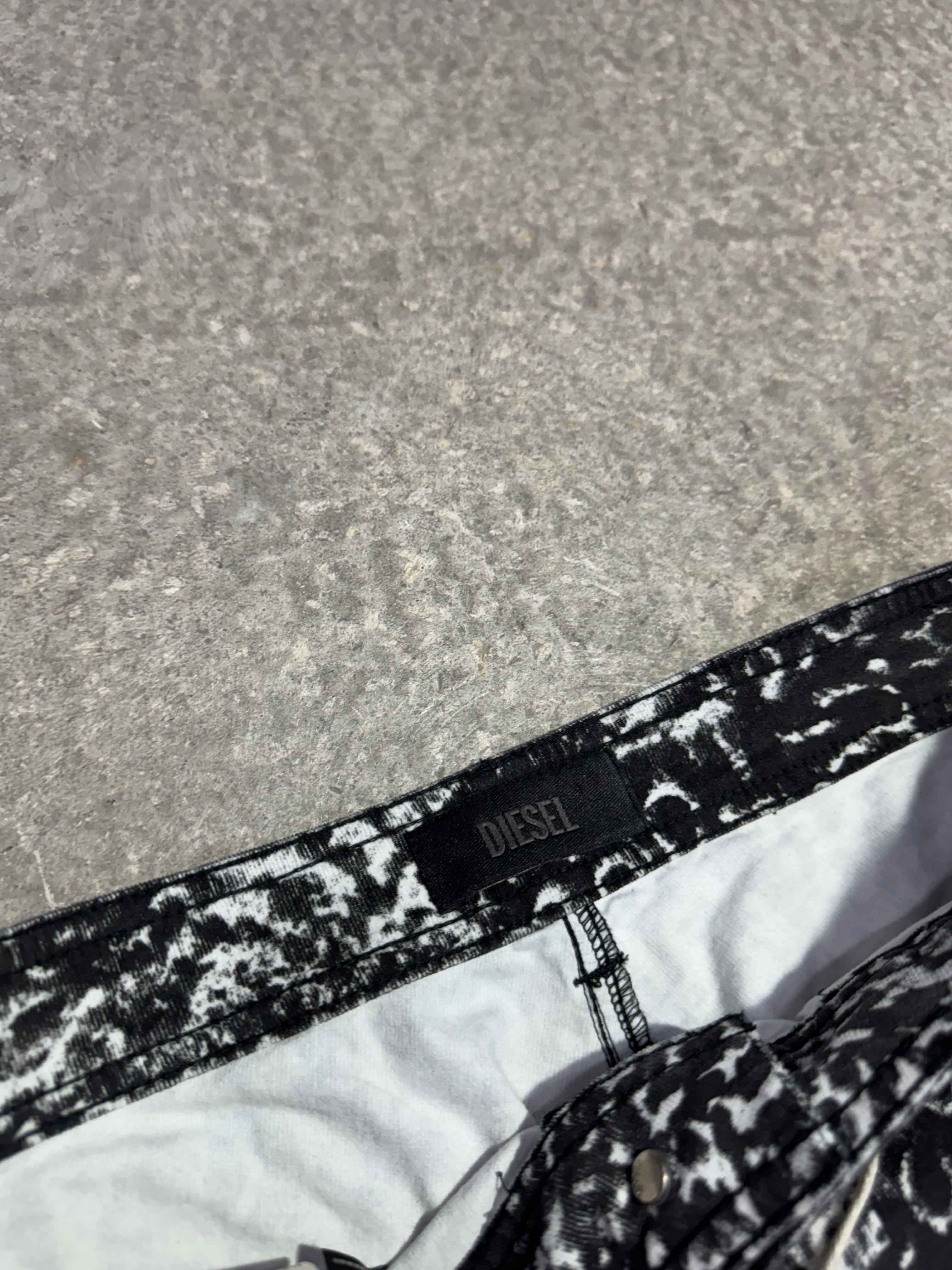 2000S DIESEL BLACK CAMOUFLAGE SKINNY JEANS