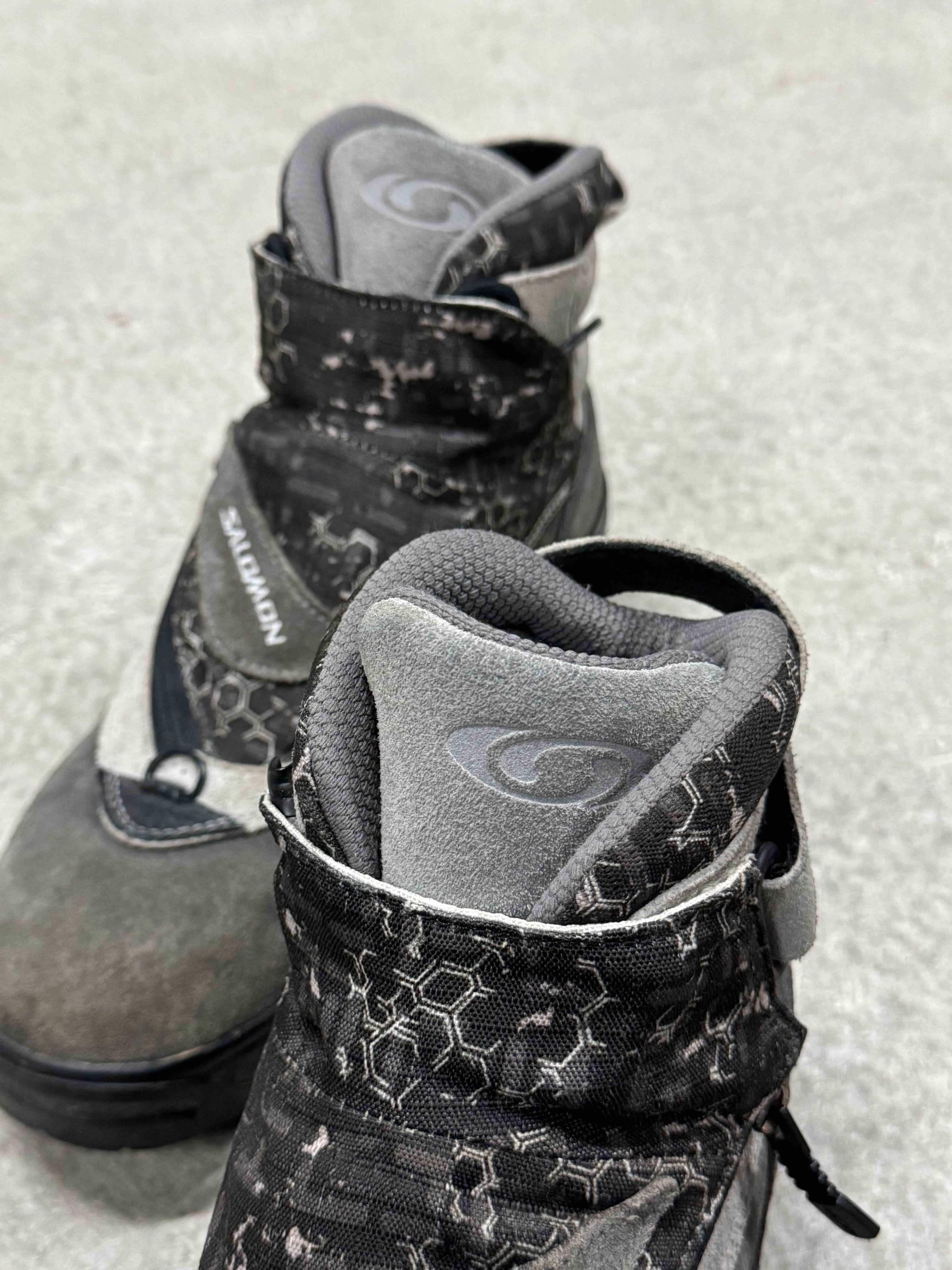 2000S SALOMON ADVENTURE 7 GEN 2