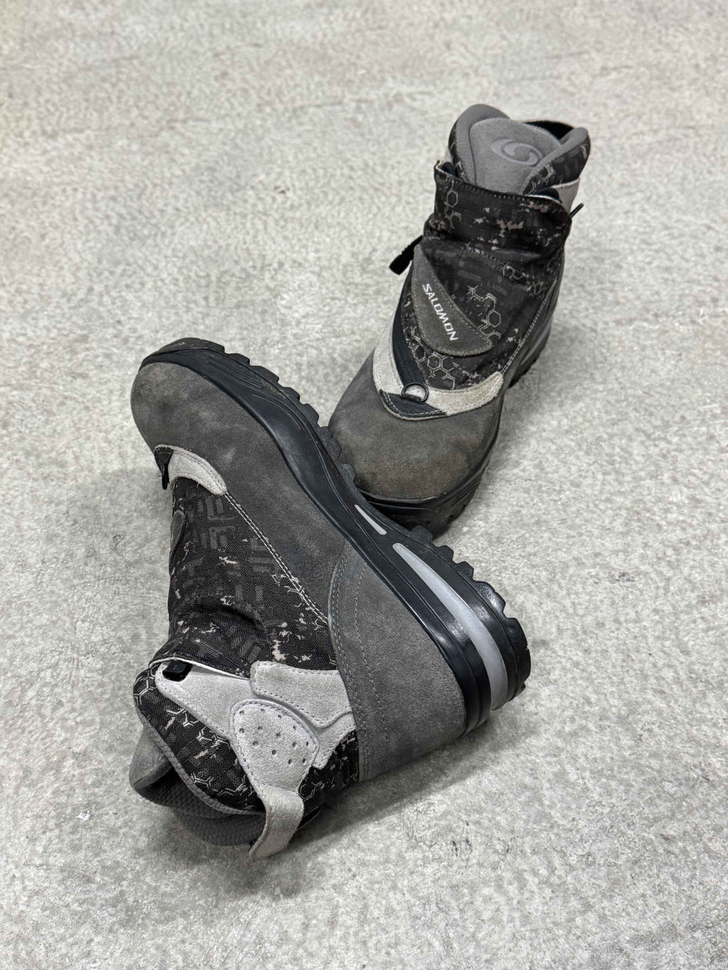 2000S SALOMON ADVENTURE 7 GEN 2