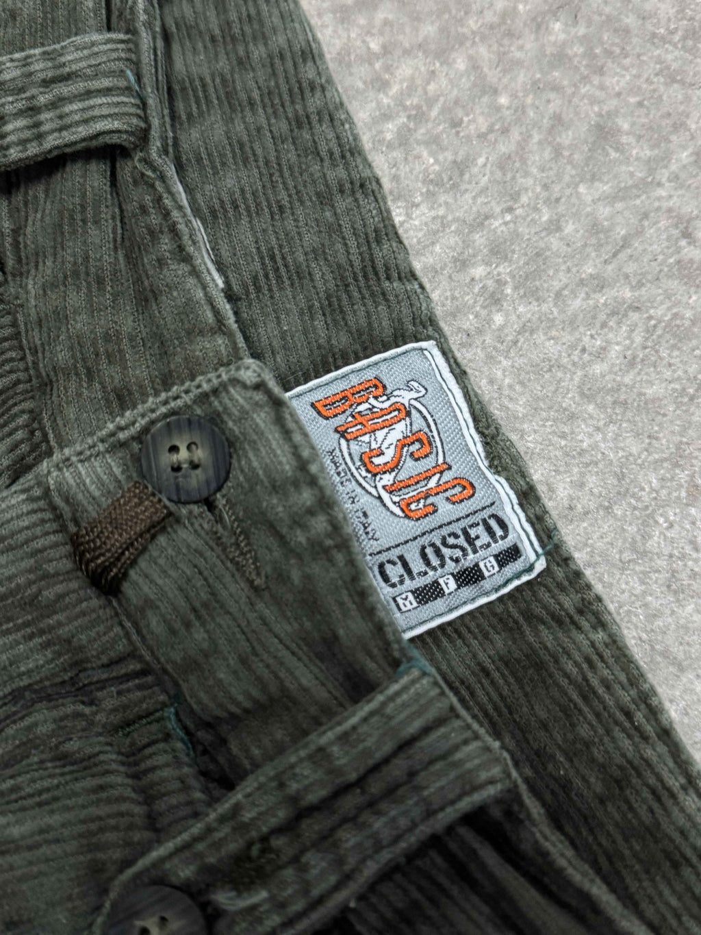 1980S MARITHÉ + FRANÇOIS GIRBAUD BASIC PLEATED PANTS