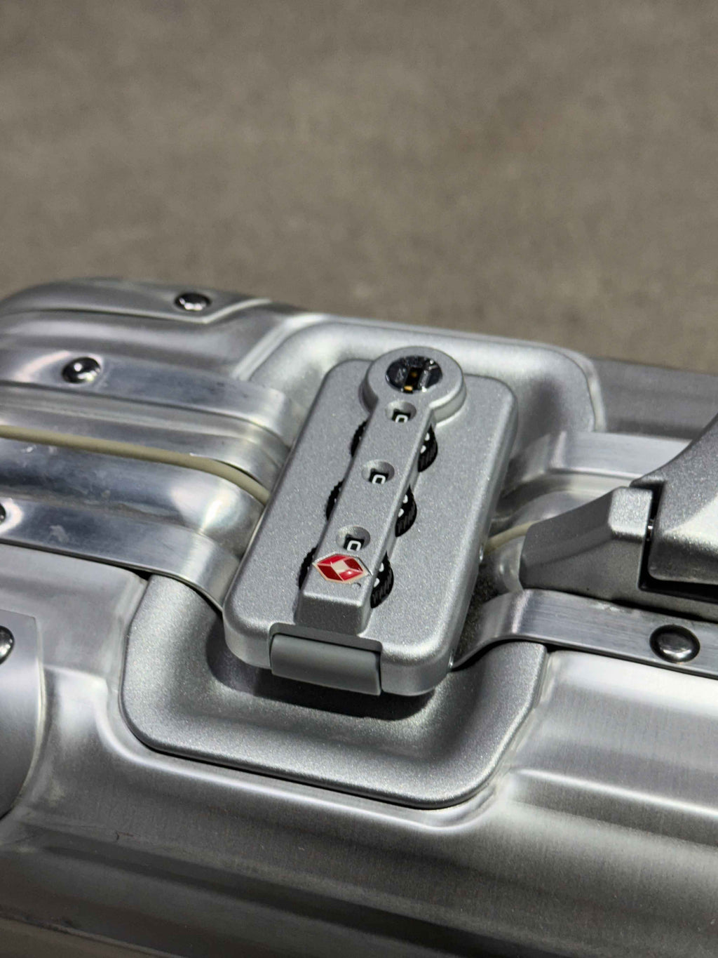 80S RIMOWA CLASSIC ALUMINIUM TRAVEL CASE