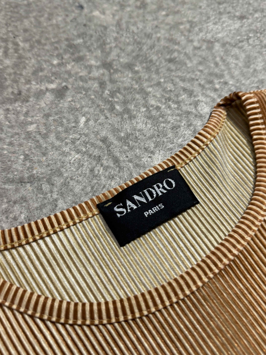 VINTAGE SANDRO “GOLD” LONG SLEEVE