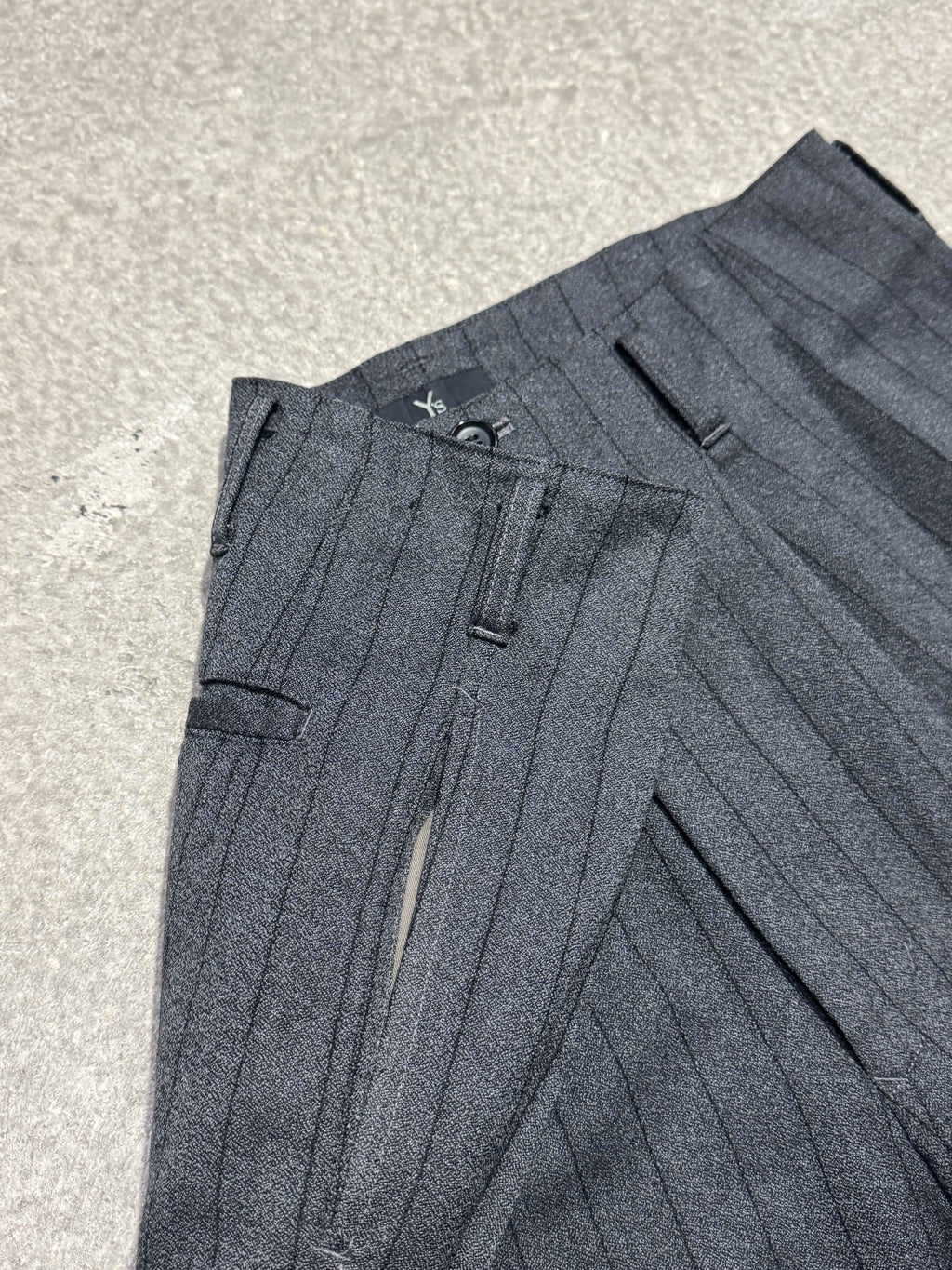 90S Y'S BY YOHJI YAMAMOTO WOOL STIPED SHORTS